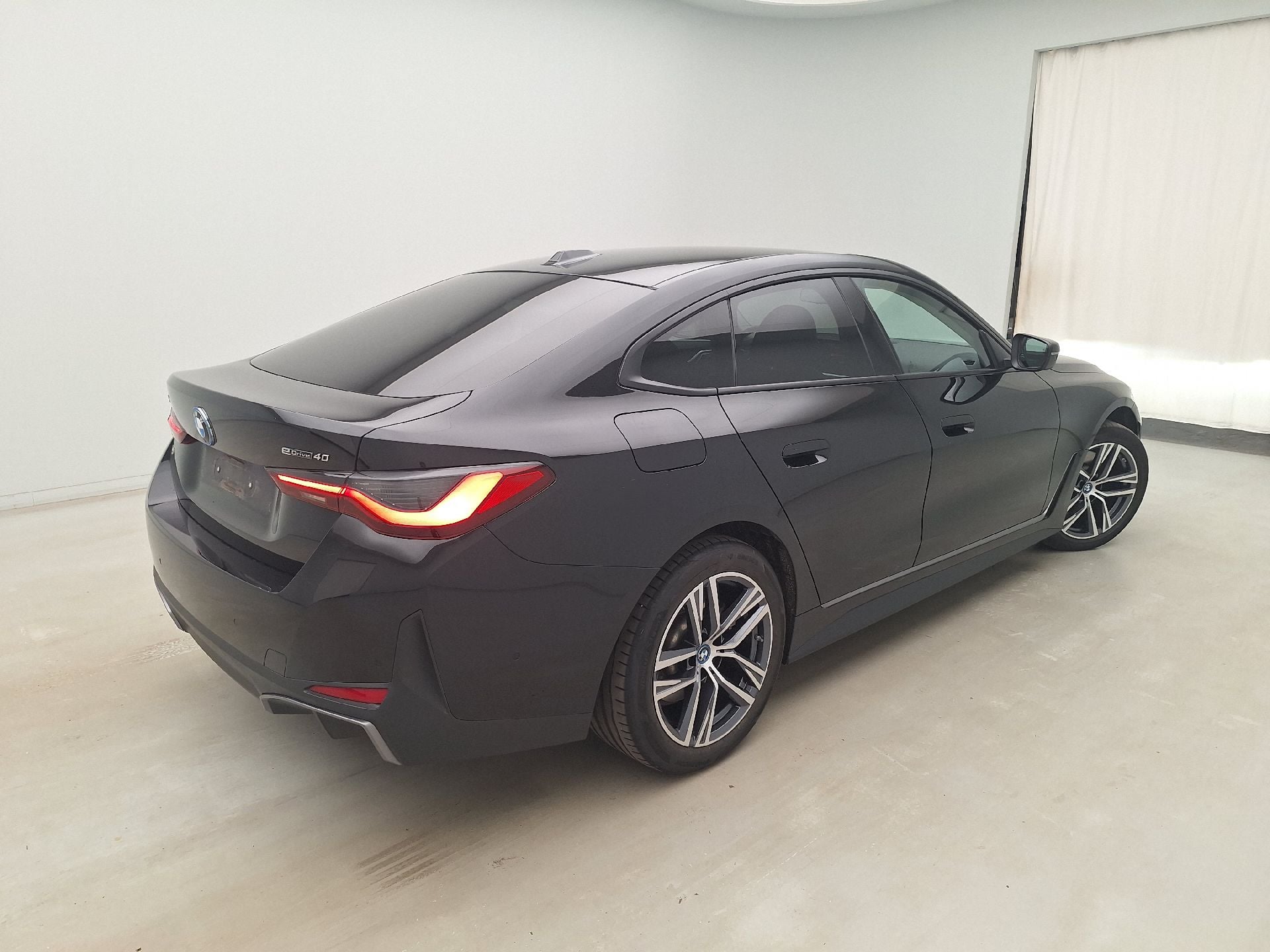 BMW, i4 '21 BEV, BMW i4 eDrive40 5d photo
