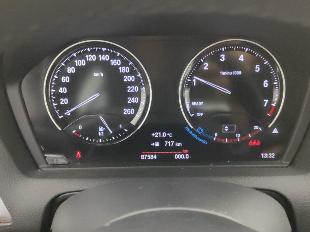 BMW 1 Reeks Hatch 116i (80 kW) 5d photo