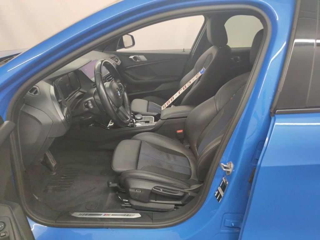 BMW 1 Reeks Hatch 116dA (85 kW) 5d photo