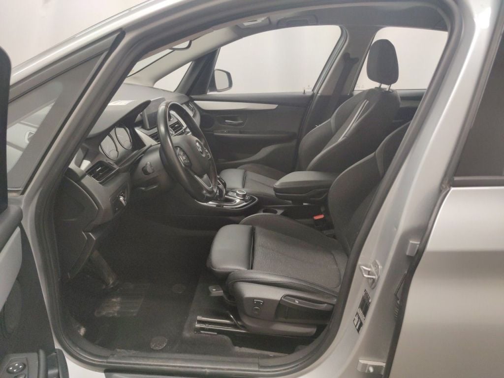 BMW 2 Reeks Active Tourer 216d (85kW) Aut. 5d photo