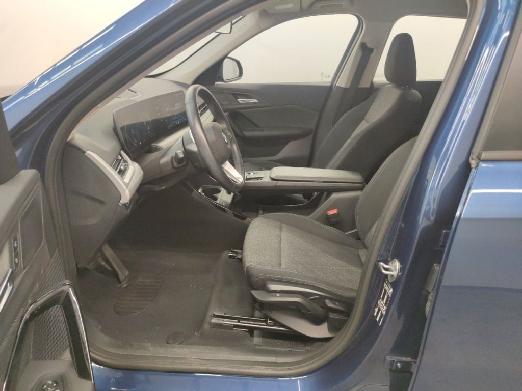 BMW X1 DIESEL - 2023 2.0 dA 150hp sDrive18 5d photo