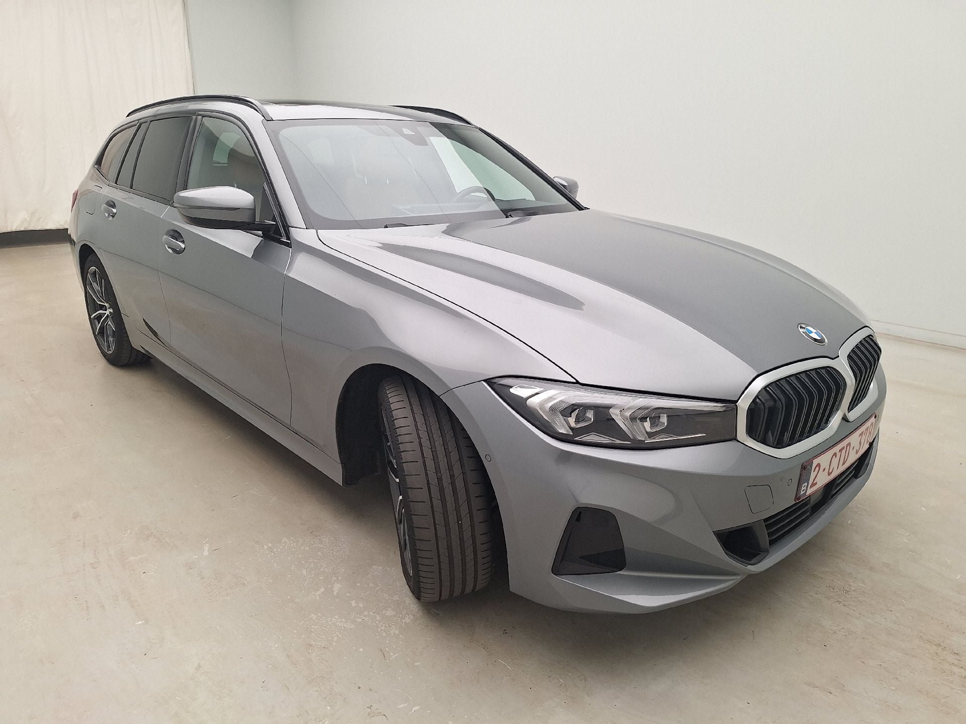 BMW, 3-serie T FL'22, BMW 3 Reeks Touring 318d (100 kW) 5d photo