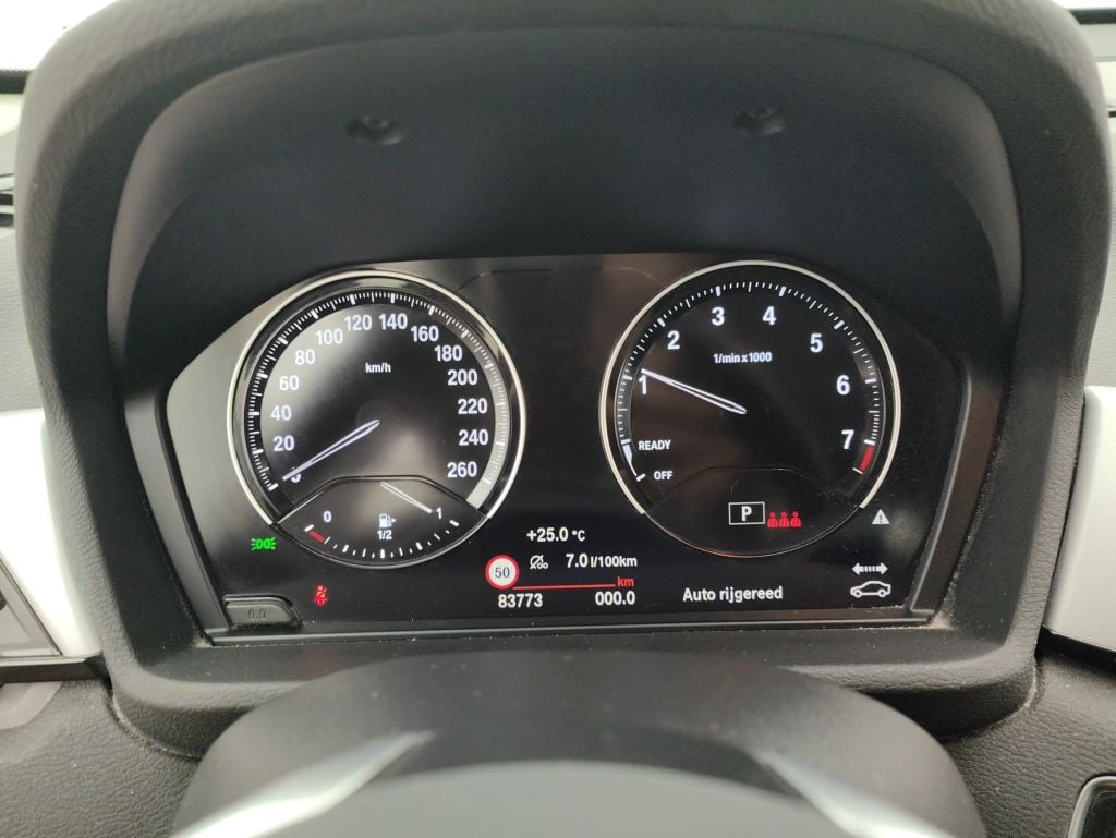 BMW X1 xDrive25e (162 kW) 5d photo