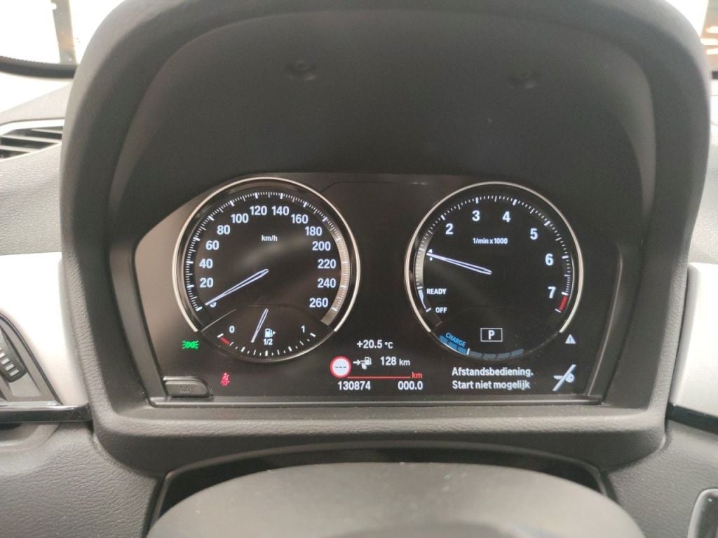 BMW X1 xDrive25e (162 kW) 5d photo