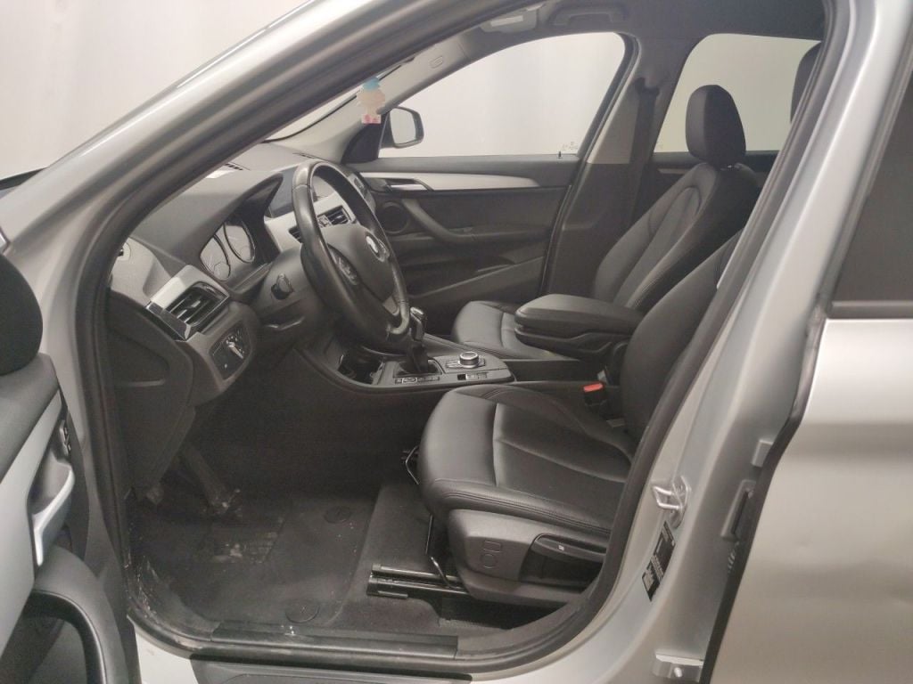 BMW X1 sDrive16d (85 kW) 5d photo