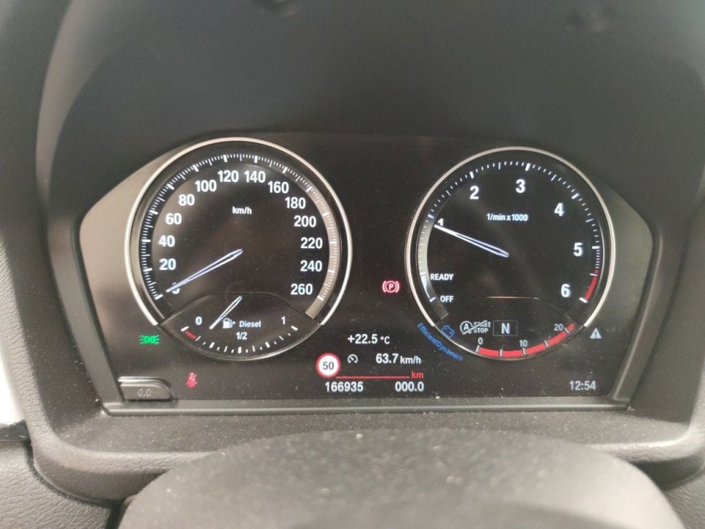 BMW X1 sDrive16d (85 kW) 5d photo