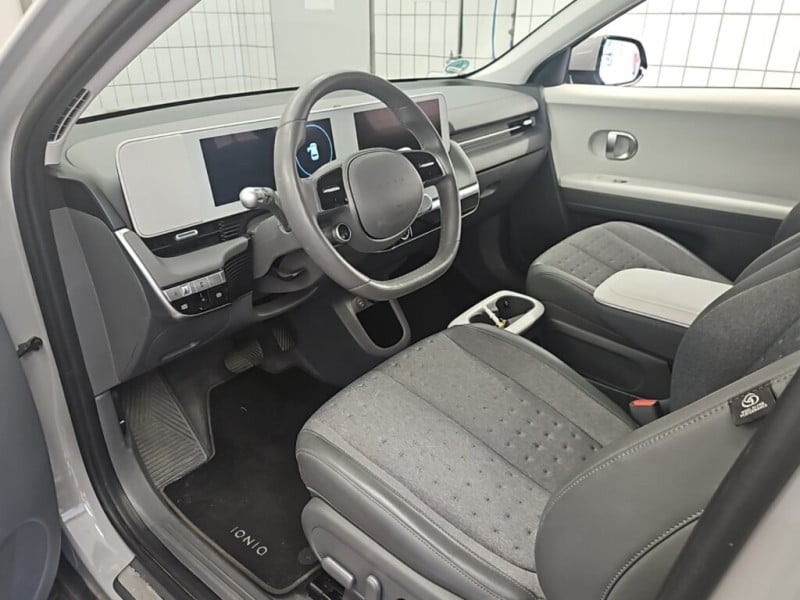 Hyundai Ioniq 5 photo