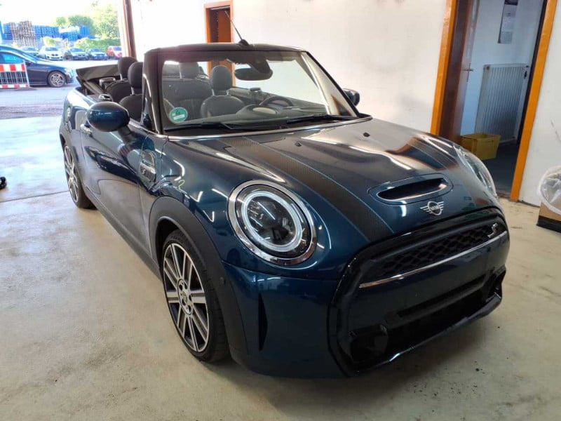 MINI Cabrio