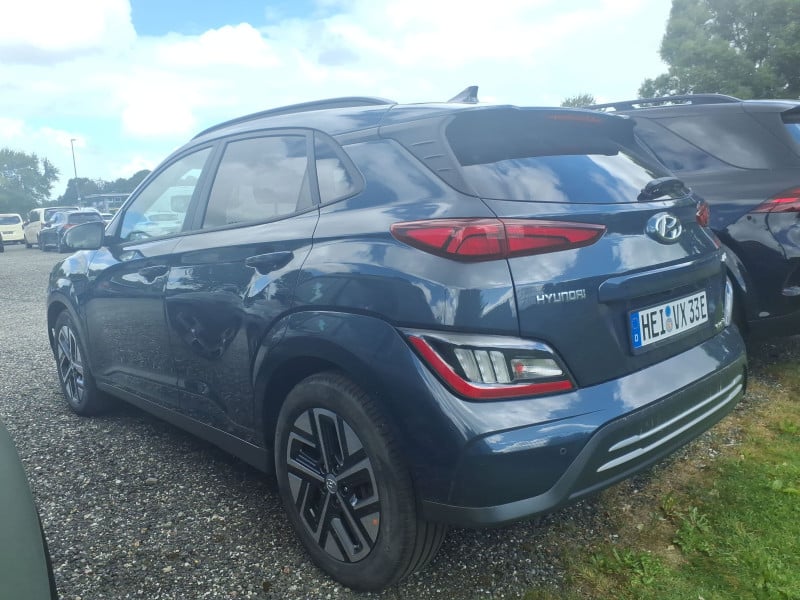Hyundai Kona photo