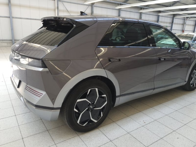 Hyundai Ioniq 5 photo