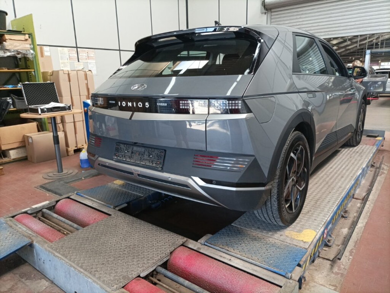 Hyundai Ioniq 5 photo