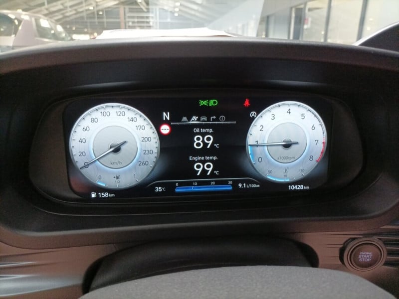 Hyundai i20 photo