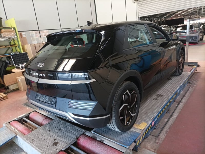 Hyundai Ioniq 5 photo
