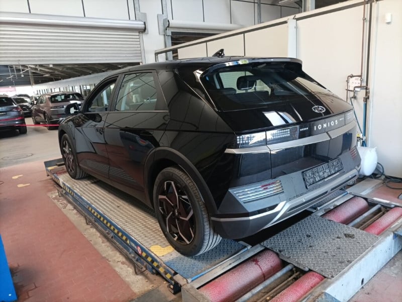 Hyundai Ioniq 5 photo