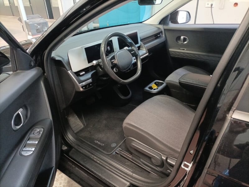 Hyundai Ioniq 5 photo