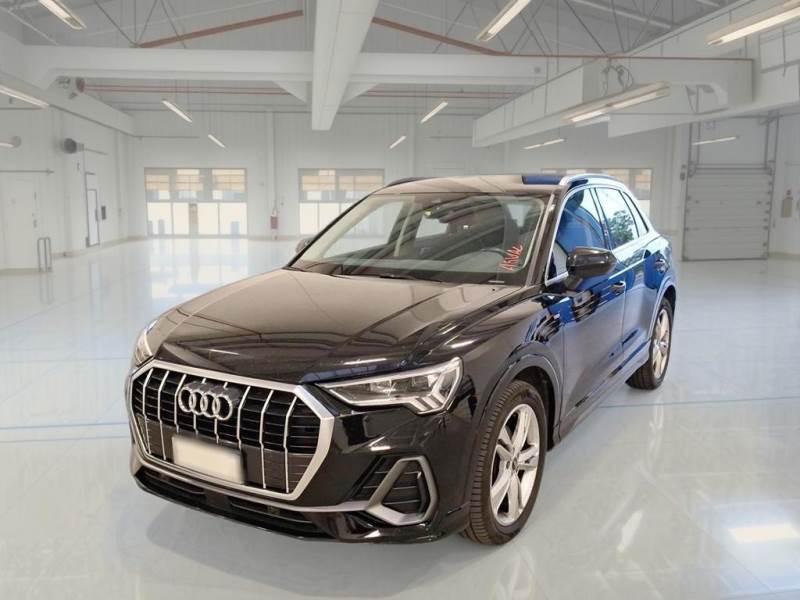 AUDI Q3 / 2018 / 5P / SUV 35 TDI S TRONIC S LINE EDITION
