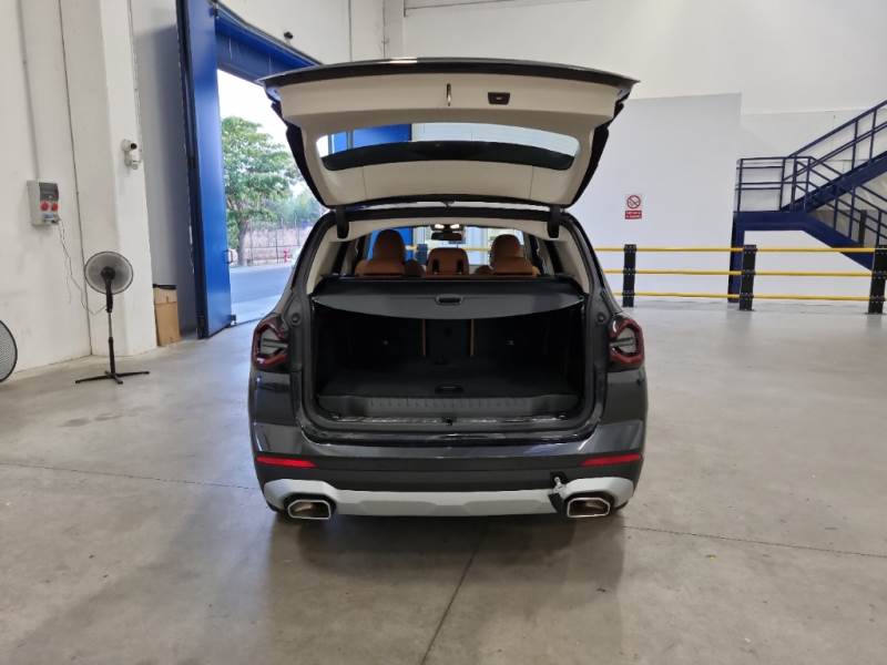 BMW X3 / 2021 / 5P / SUV SDRIVE 18D MH48V AUTO photo