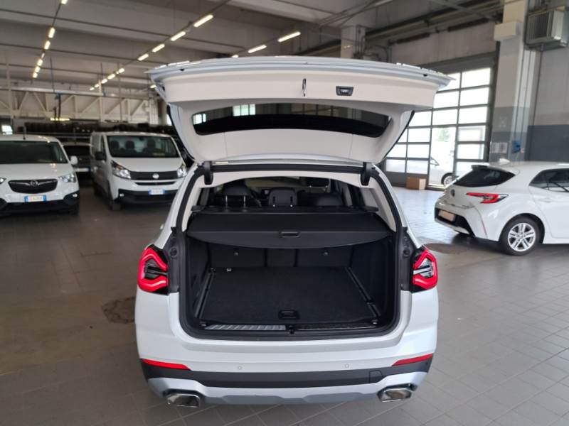 BMW X3 / 2021 / 5P / SUV XDRIVE 20D MH48V photo