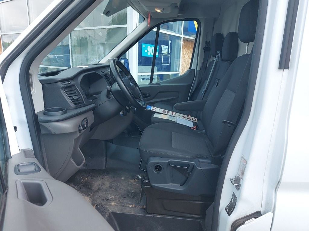 Ford Transit 310M 2.0TD 130pk 96kW A6 Trend 4d photo