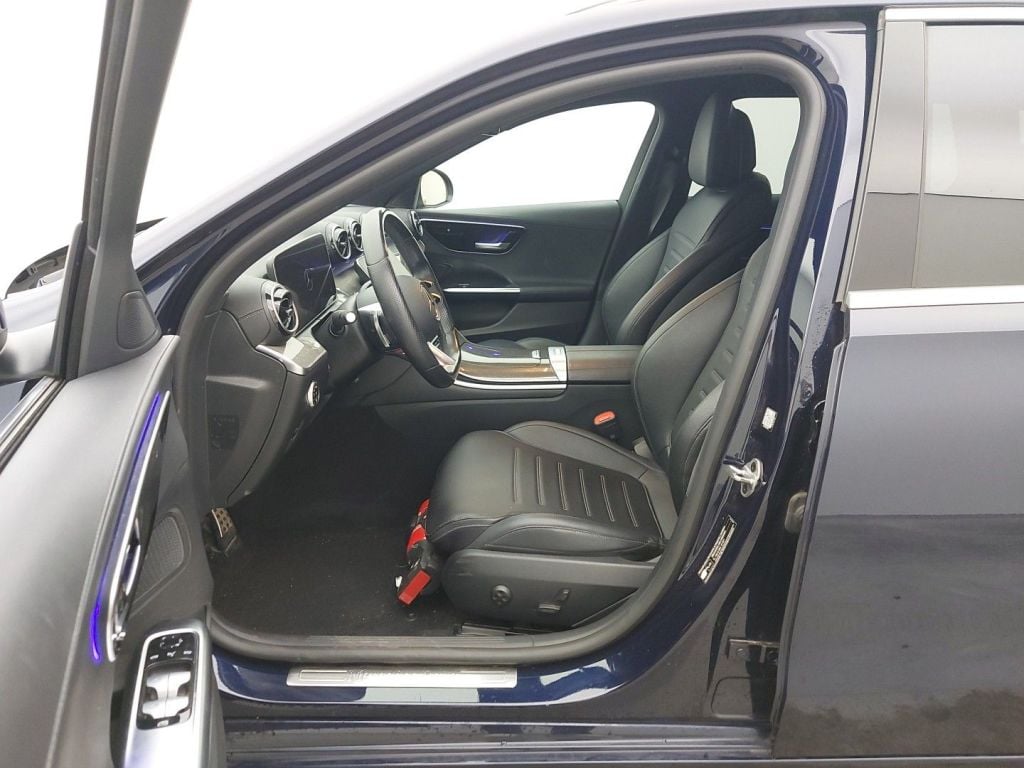 Mercedes-Benz C-Klasse Break C 200d AMG Line 5d photo