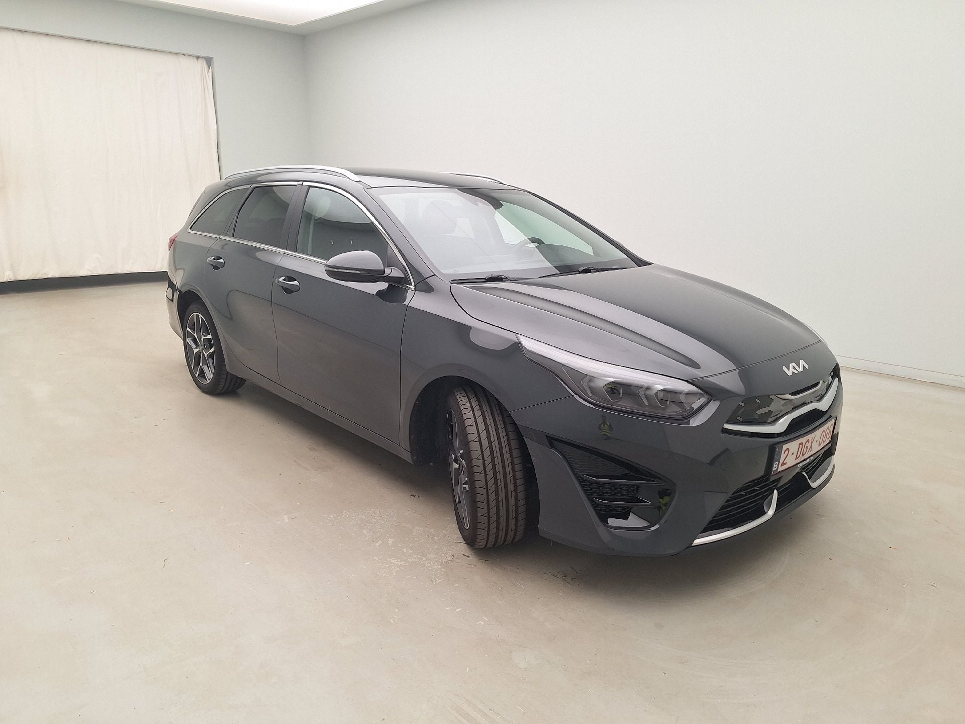 Kia, Ceed SW FL'21 PHEV, Ceed SW 1.6PHEV Bus.Line DCT photo