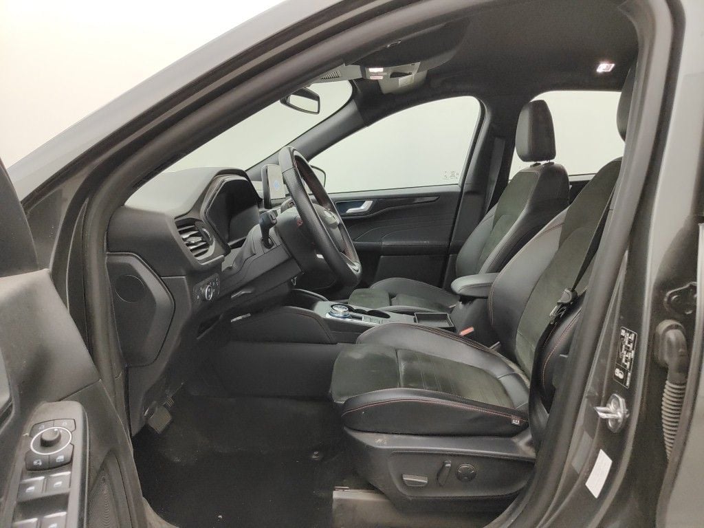 Ford Kuga 2.5i PHEV Aut. 165kW ST-Line 5d !! technical issues !! rolling car photo