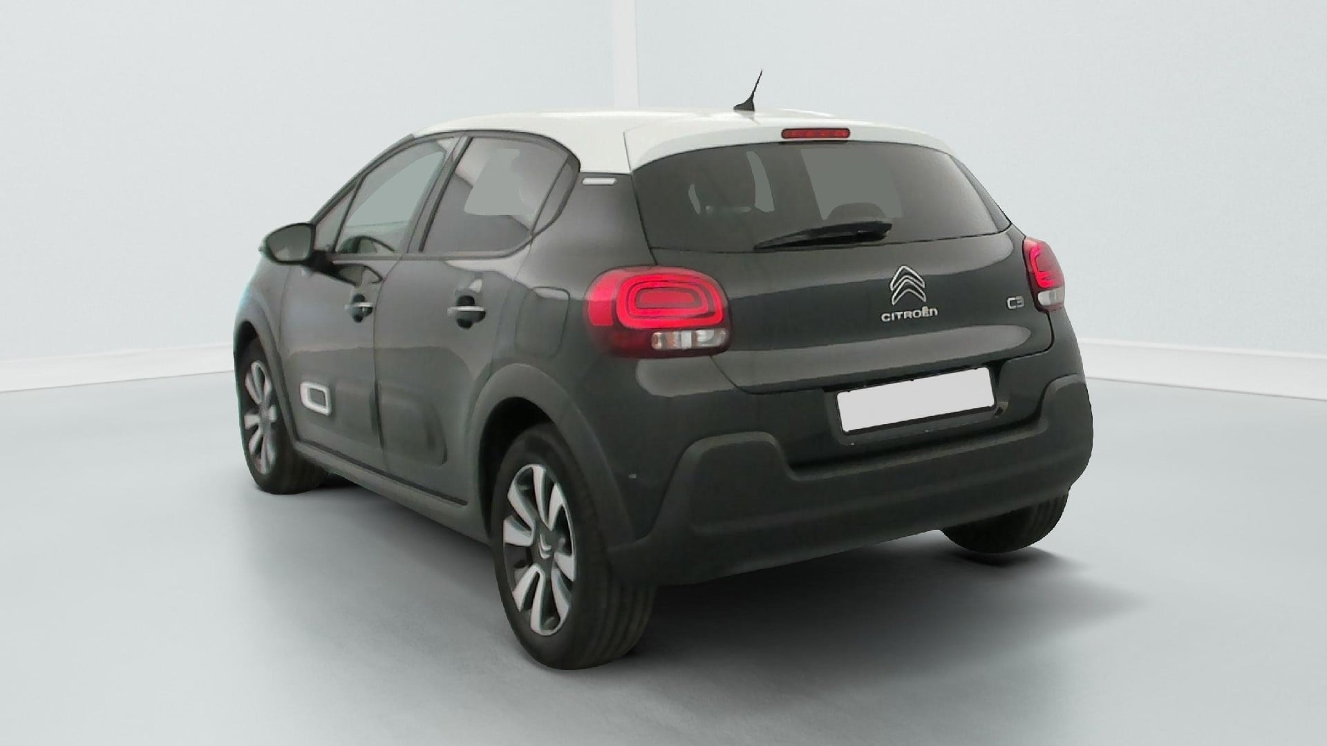 Citroen C3 Shine PureTech 110 S&S BVM6 photo