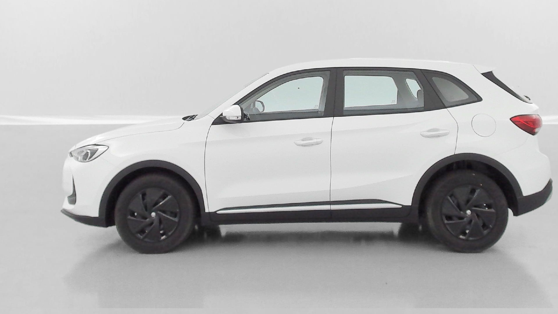 MG ZS Standard 1.5 L Hybrid+ 197ch photo