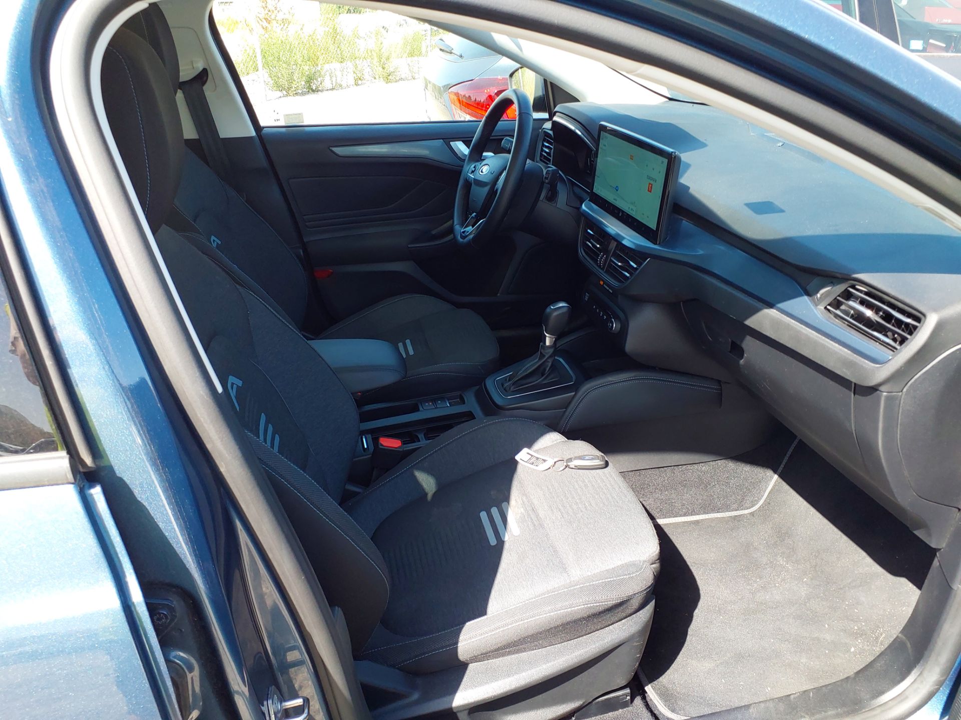 FORD Focus 1.0 Ecoboost 114KW 155CV S6.2 Active X AutomÃ¡tico Sportbreak(Pano-Roof + Winterpack) photo