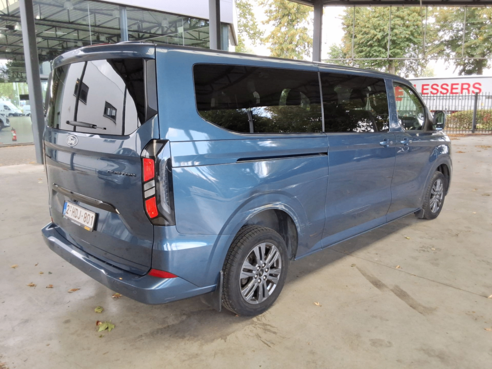 Ford Transit Custom 340L L2 Limited Kombi 2.5 PHEV eCVT FWD photo