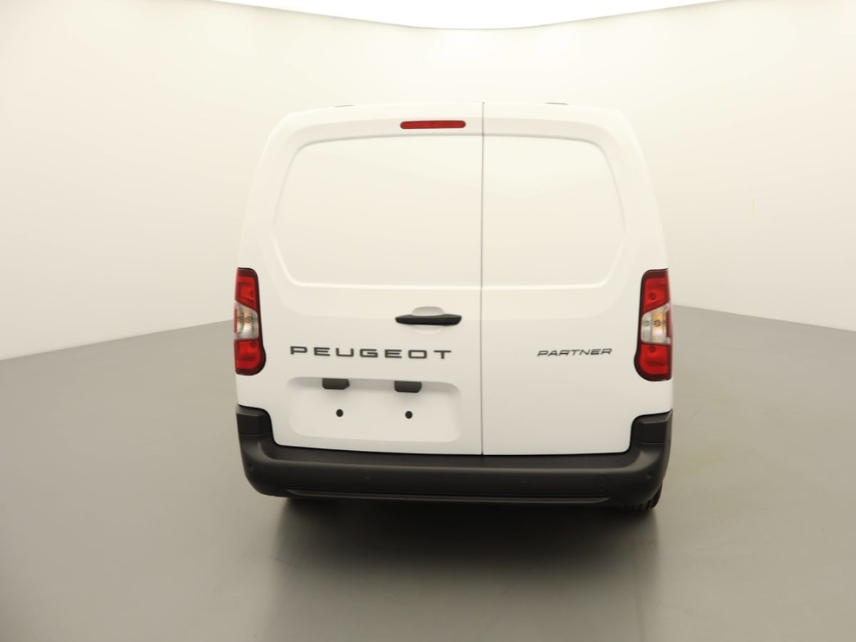 Peugeot Partner FGN XL 1.5 DIESEL 132hp photo
