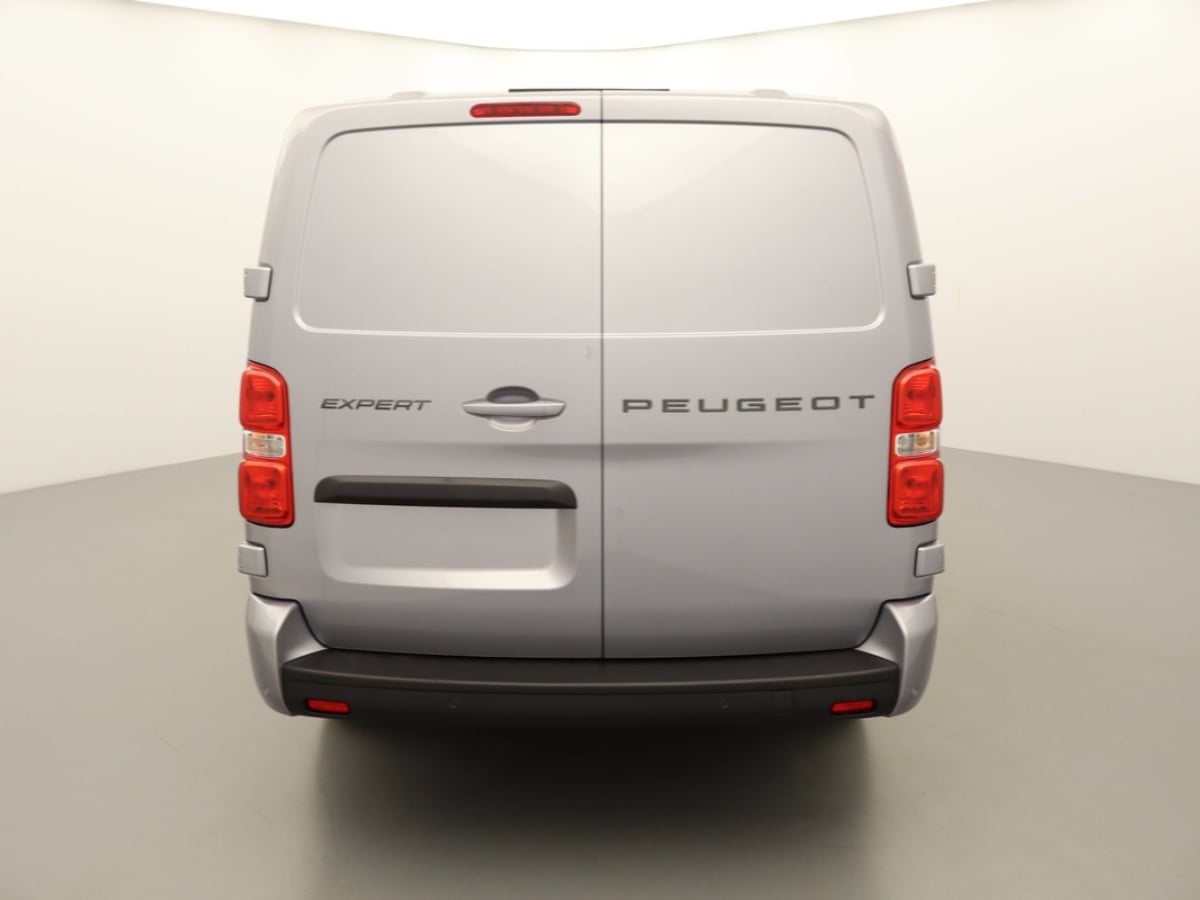 Peugeot Expert LUXURY EDITION XL Cabine approfondie 2.2 DIESEL 182hp photo