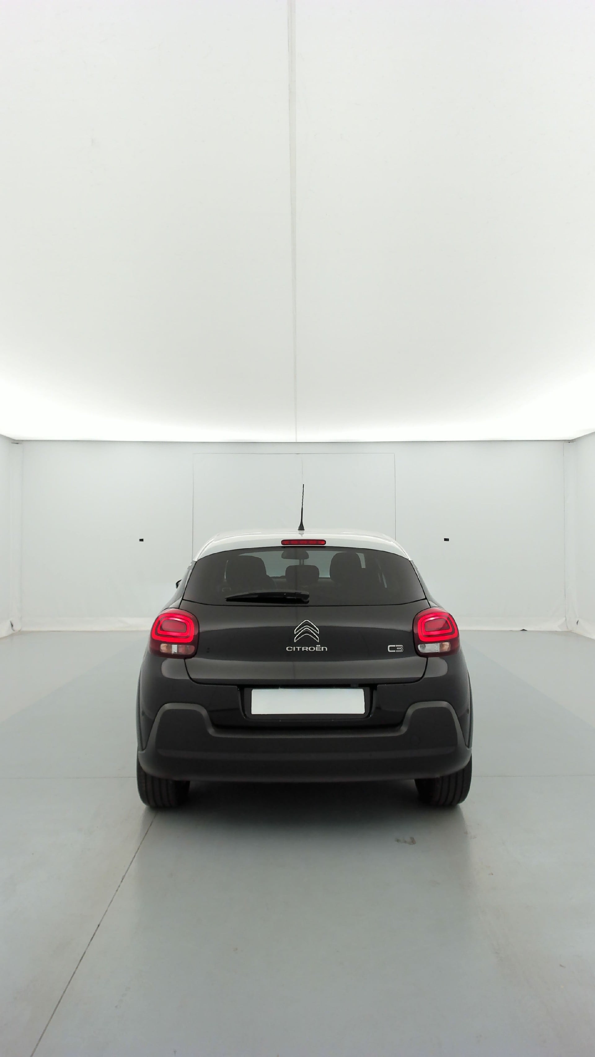 Citroen C3 Shine PureTech 110 S&S BVM6 photo