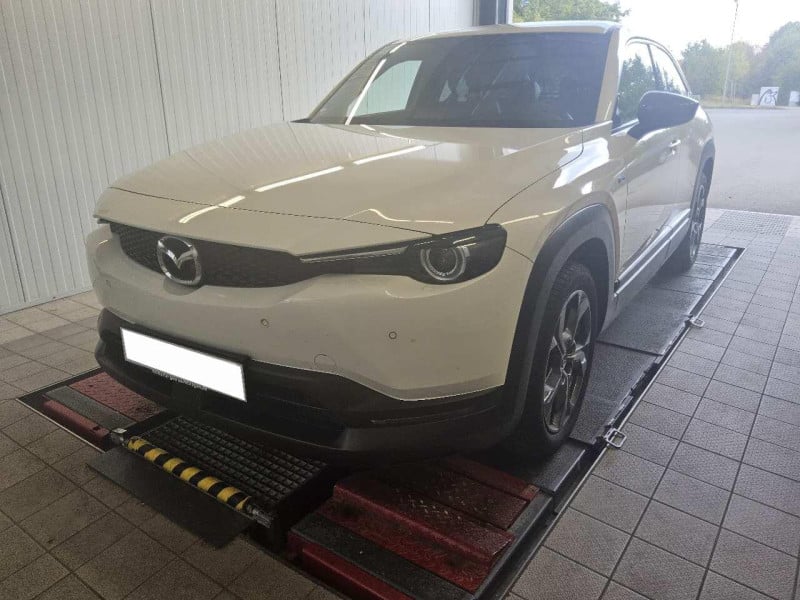 Mazda MX-30 (DR)(05.2020->) DE - SUV5 e-SKYACTIV, Advantage, 2022 - 2025