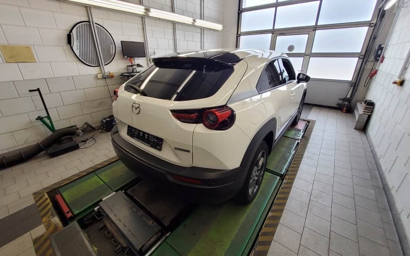 Mazda MX-30 (DR)(05.2020->) DE - SUV5 e-SKYACTIV, Advantage, 2022 - 2025 photo
