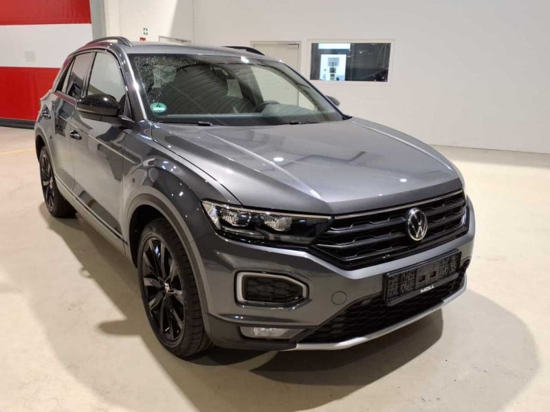 Volkswagen T-Roc (A11)(09.2017->2021) DE - SUV5 1.5 TSI EU6d, Sport OPF, 2020 - 2022