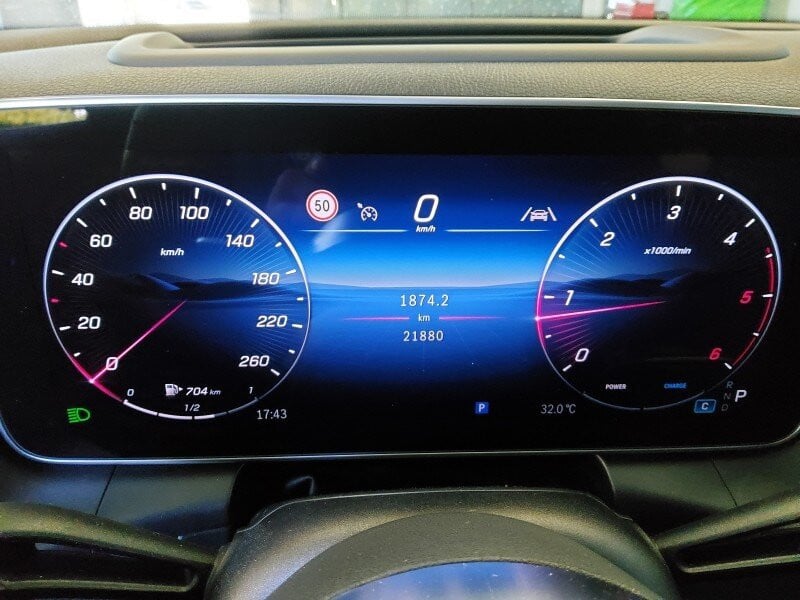 Mercedes-Benz GLC (BM 254)(06.2022->) DE - SUV5 GLC 220 d EU6e, 4Matic Avantgarde, 2024 - 2026 photo