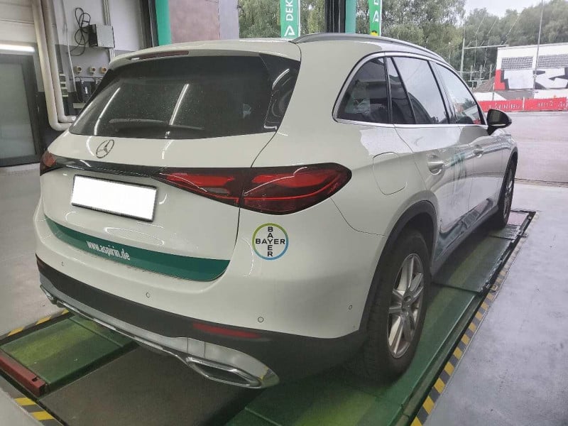 Mercedes-Benz GLC (BM 254)(06.2022->) DE - SUV5 GLC 200 EU6e, 4Matic Avantgarde, 2024 - 2026 photo