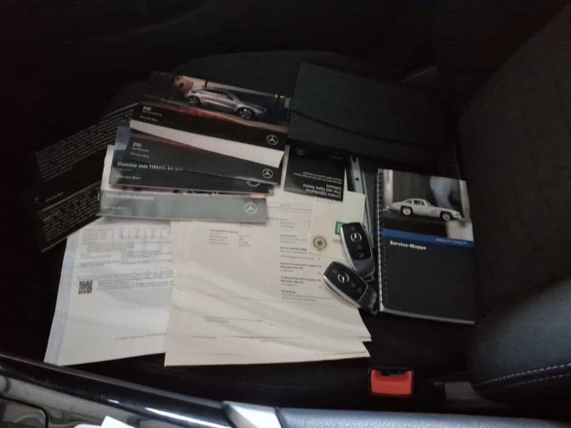 Mercedes-Benz EQC (BM 293)(06.2019->) DE - SUV5 EQC, 4Matic, 2021 - 2024 photo