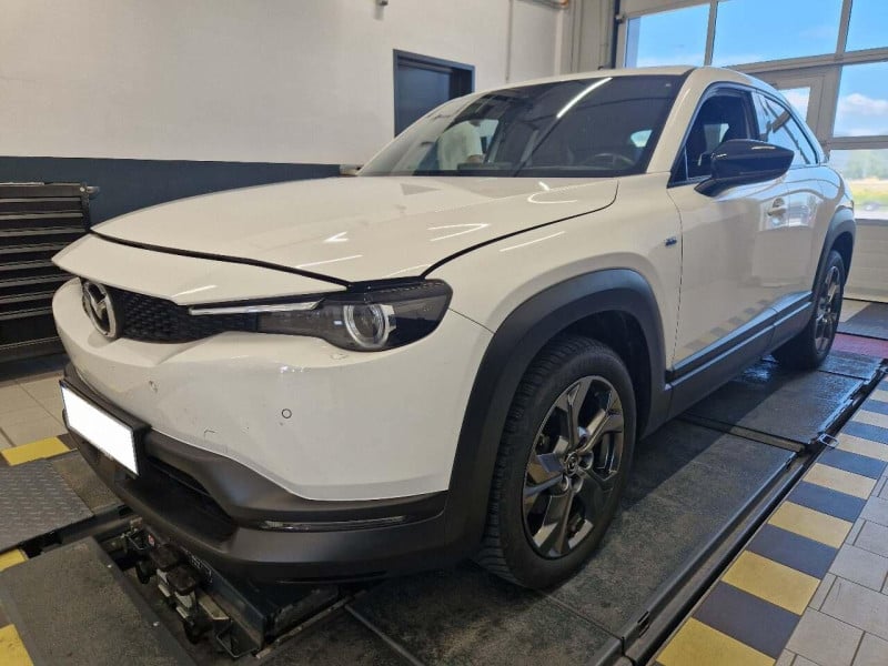 Mazda MX-30 (DR)(05.2020->) DE - SUV5 e-SKYACTIV, Advantage, 2022 - 2025
