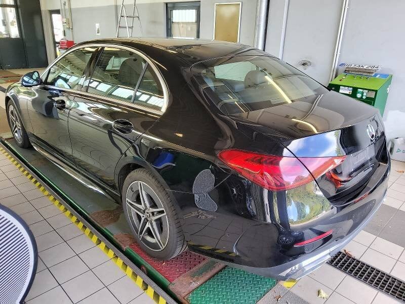 Mercedes-Benz C Limousine (BM 206)(03.2021->) DE - Lim4 C 300 EU6e, 4Matic AMG Line, 2024 - 2026 photo