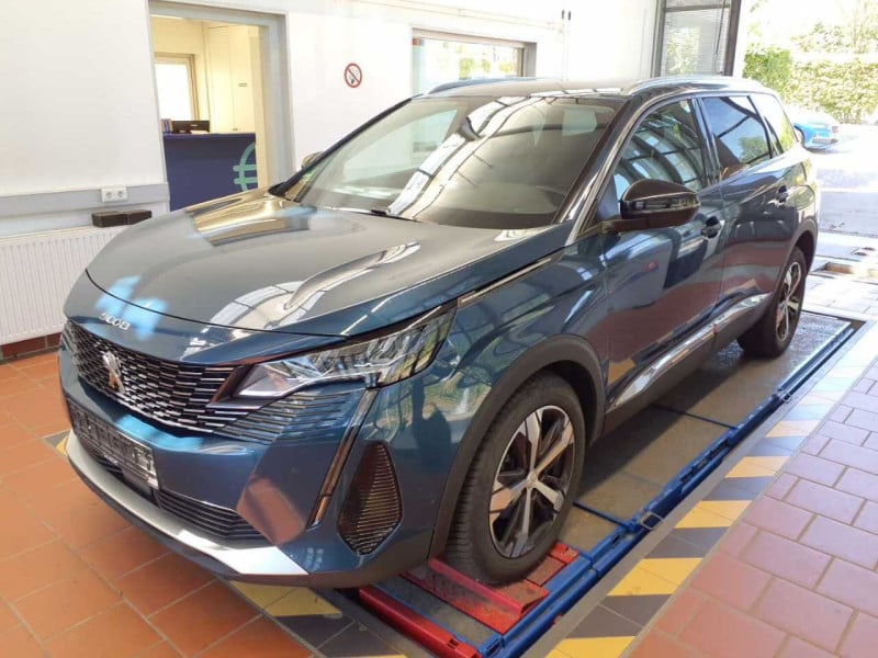 Peugeot 5008 (07.2017->) DE - SUV5 2.0 BlueHDi 180 FAP EU6d, Allure, (Facelift) 2020 - 2022 photo
