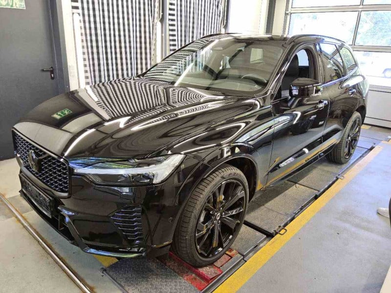 Volvo XC60 (03.2017->) DE - SUV5 B5 (Benzin) AWD EU6d, Plus Black Edition Mild-Hybrid, (Facelift) 2023