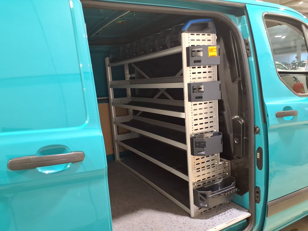 FORD TRANSIT CUSTOM 340S FOU SWB DS 2.0 TDCi L1H1 Trend STOCK photo