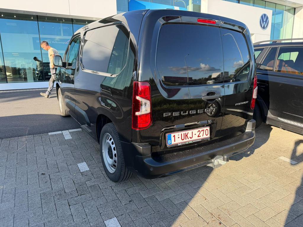 PEUGEOT Partner Van Swb Dsl Partner 1.5 BlueHDi L1 STD Light S/S photo