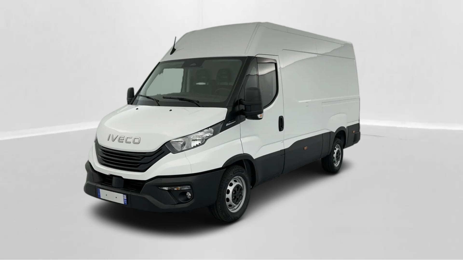 Iveco Daily 35S14BA8 12m³ 140ch BVA8 photo