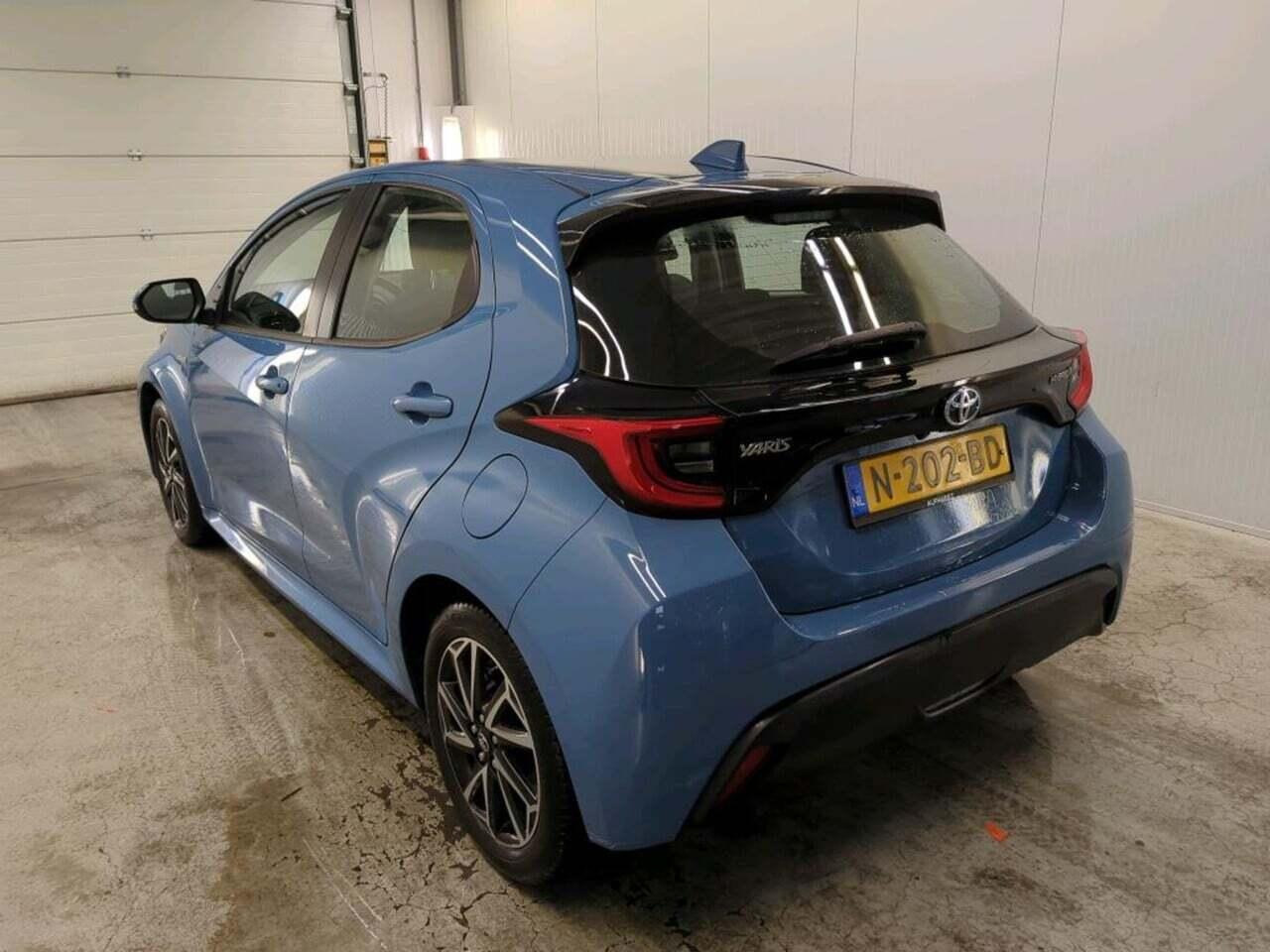 TOYOTA Yaris 1.5 Hyb. Dynamic photo