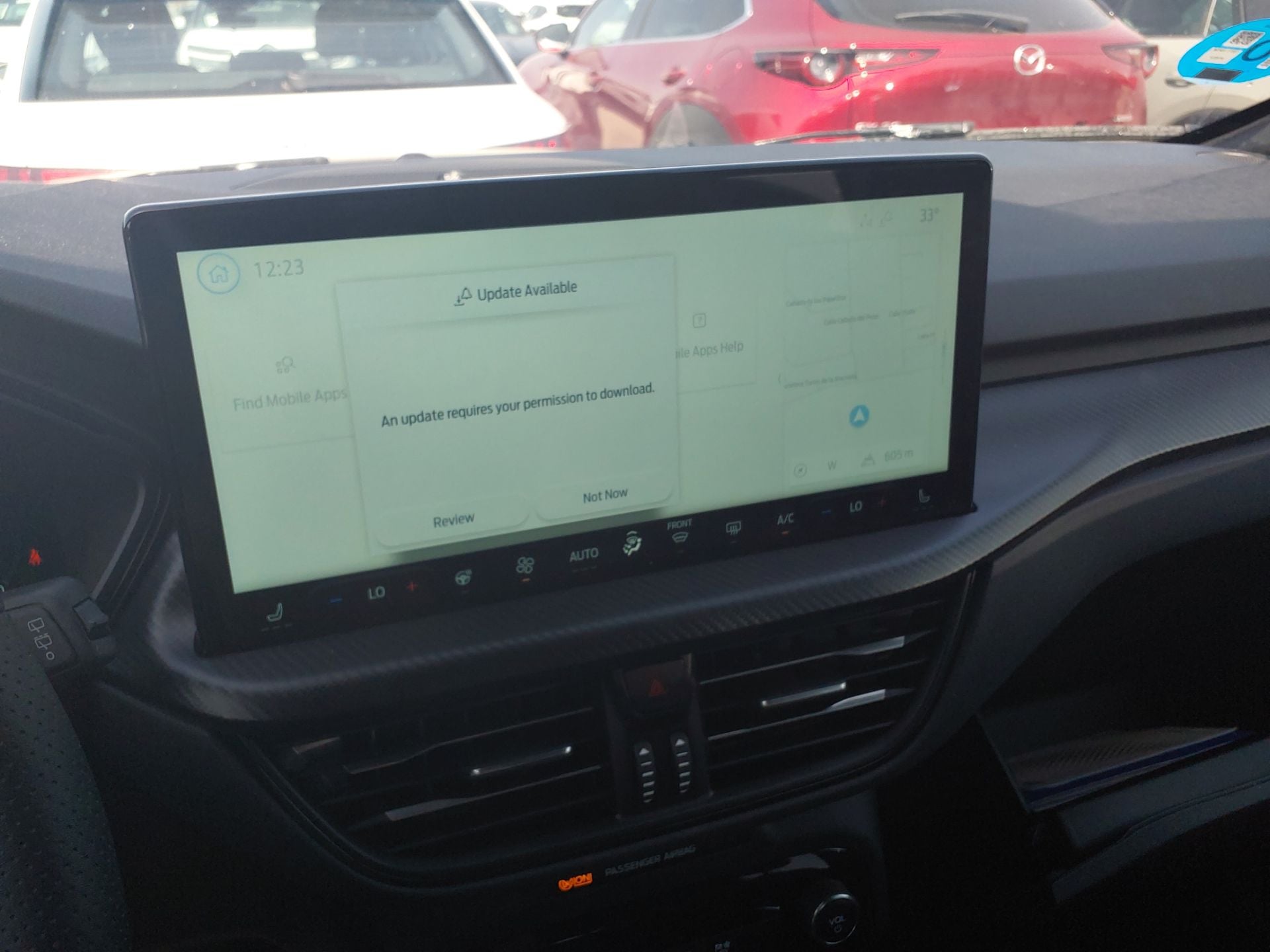FORD Kuga 2.5 PHEV 243cv AutomÃ¡tico ST-LINE X (Pano Roof + Winterpack) photo