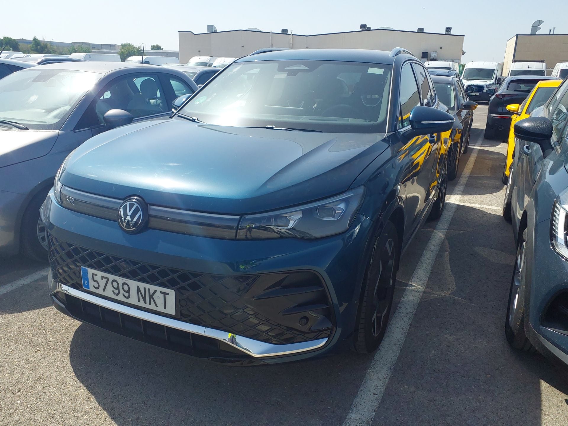 VOLKSWAGEN Tiguan 2.0 TDI 110 kW (150 CV) DSG  R-Line(Winterpack)