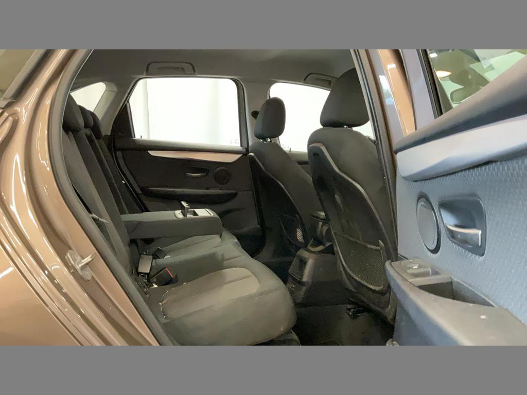 BMW 2 Active Tourer Dsl (F45 LCI) Active Tourer 216 d AdBlue (EU6d-TEMP) photo